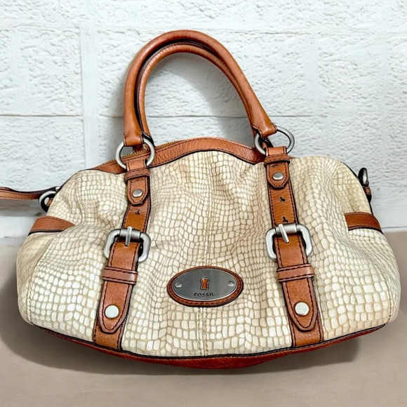 Fossil maddox genuine  leather purse - Picture 1 of 6